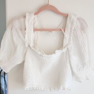 Chic White Ruffled Blouse